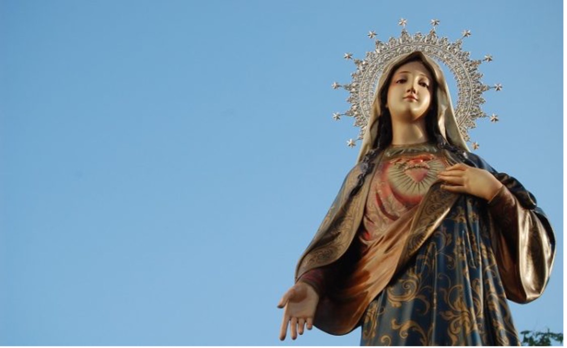 Acércate al Inmaculado Corazón